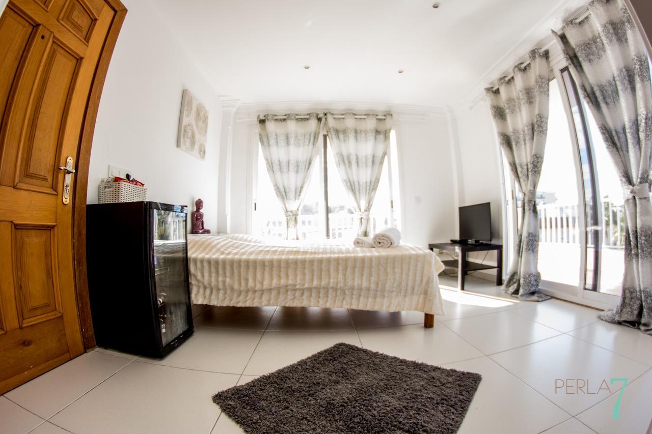 Perla Seven Apartments And Rooms ปลายาเดปัลมา ภายนอก รูปภาพ