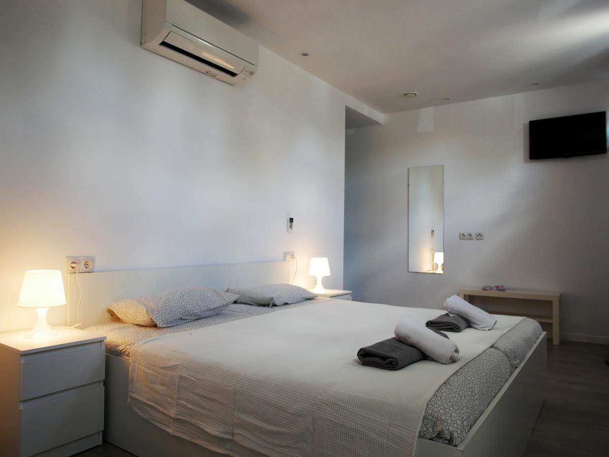 Perla Seven Apartments And Rooms ปลายาเดปัลมา ภายนอก รูปภาพ
