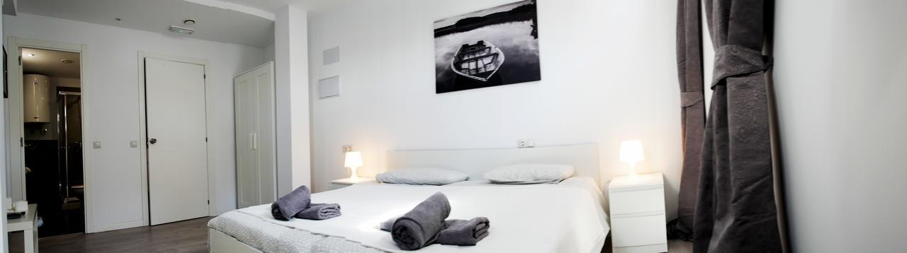 Perla Seven Apartments And Rooms ปลายาเดปัลมา ภายนอก รูปภาพ